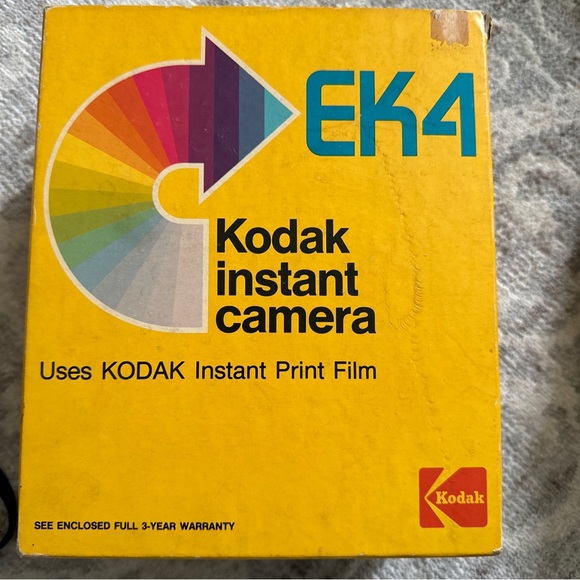 Kodak EK4 Instant Camera - Picture 2 of 5